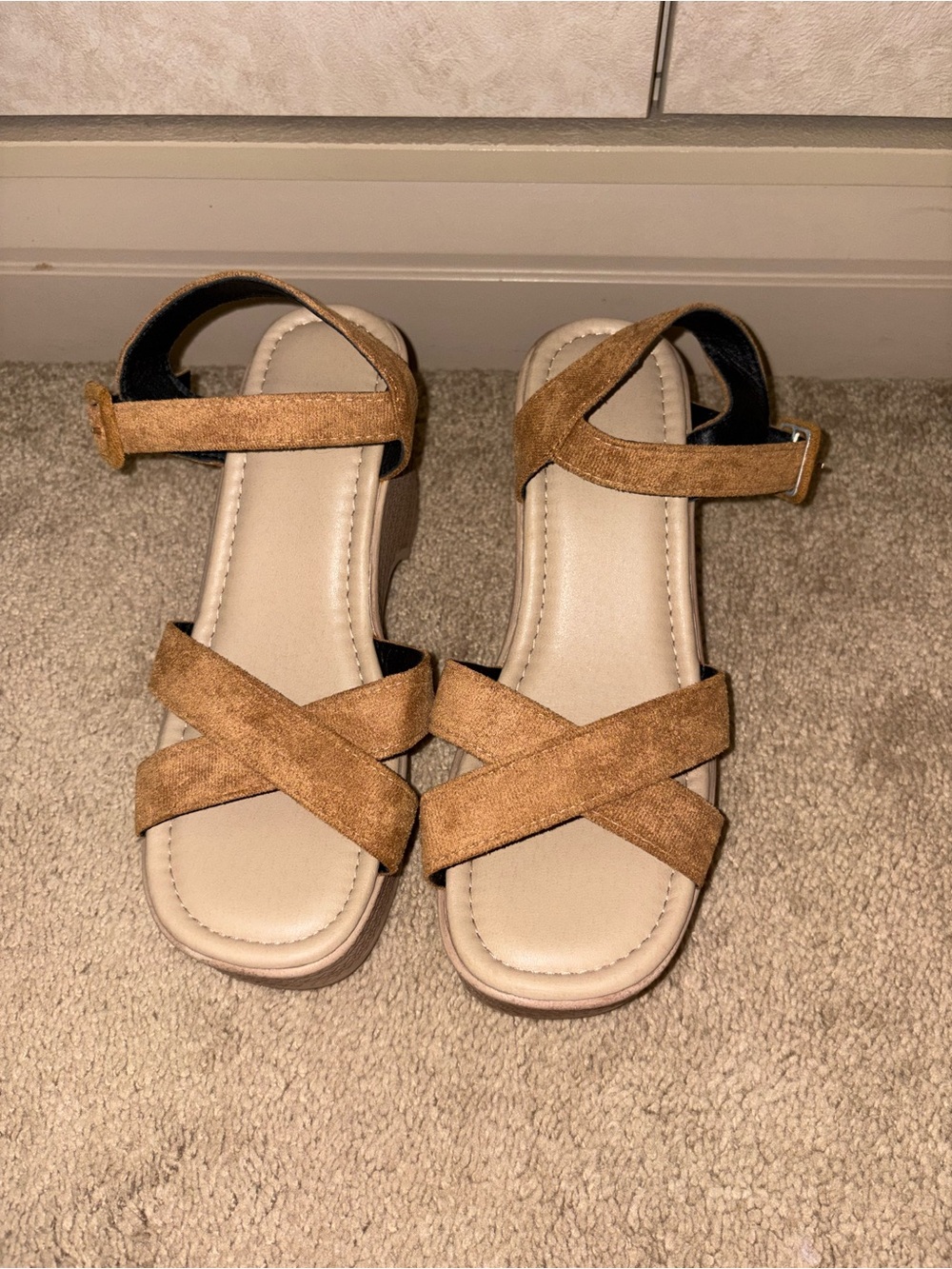 SHEIN Strappy Wedges